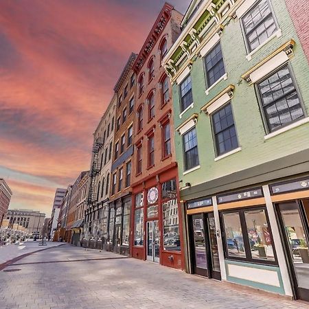 Spacious 2 Bed 2 Bath Downtown Otr Condo Minutes Walk To The Reds Bengals Stadium & More! 신시내티 외부 사진