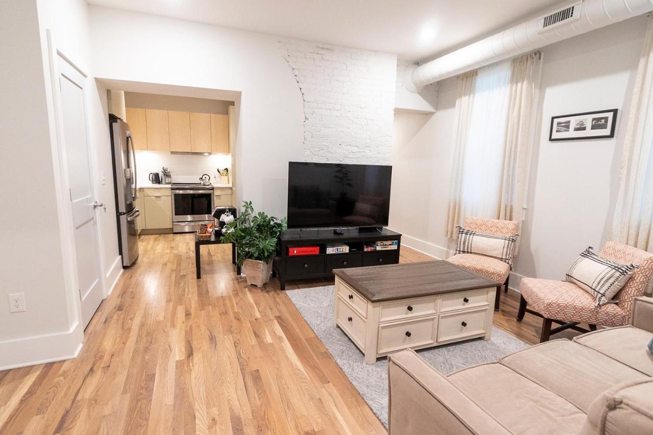 Spacious 2 Bed 2 Bath Downtown Otr Condo Minutes Walk To The Reds Bengals Stadium & More! 신시내티 외부 사진