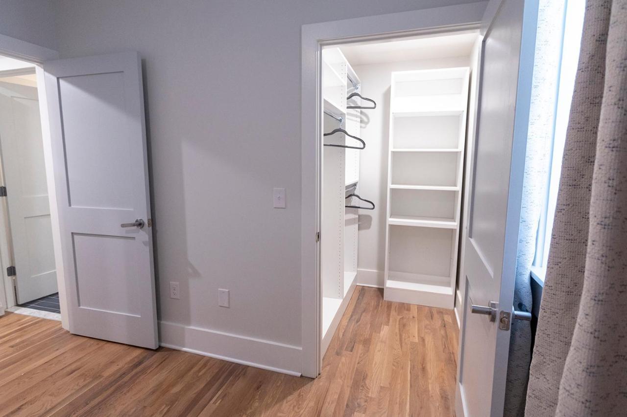 Spacious 2 Bed 2 Bath Downtown Otr Condo Minutes Walk To The Reds Bengals Stadium & More! 신시내티 외부 사진